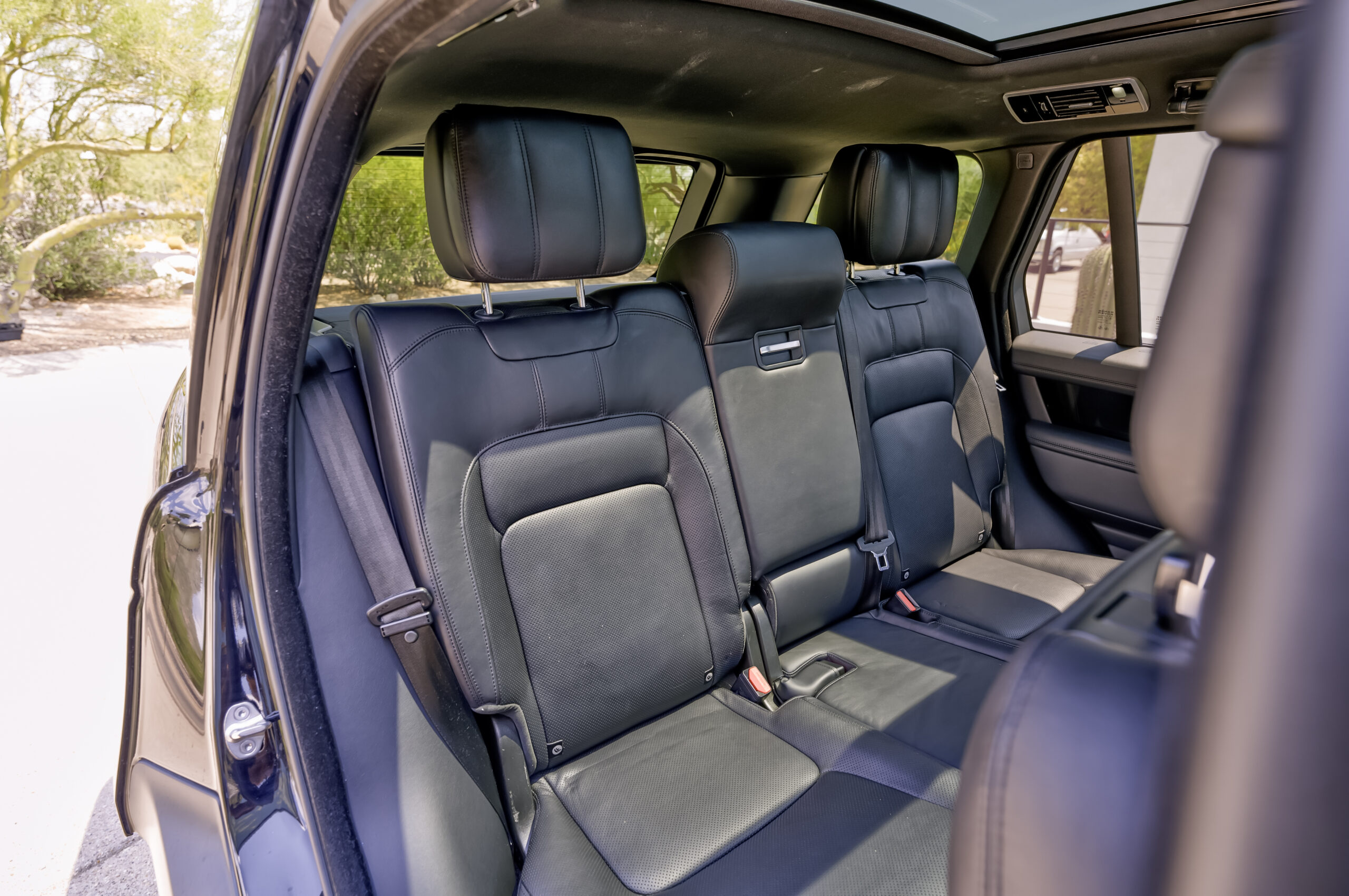2019 Land Rover Range Rover HSE photo 22