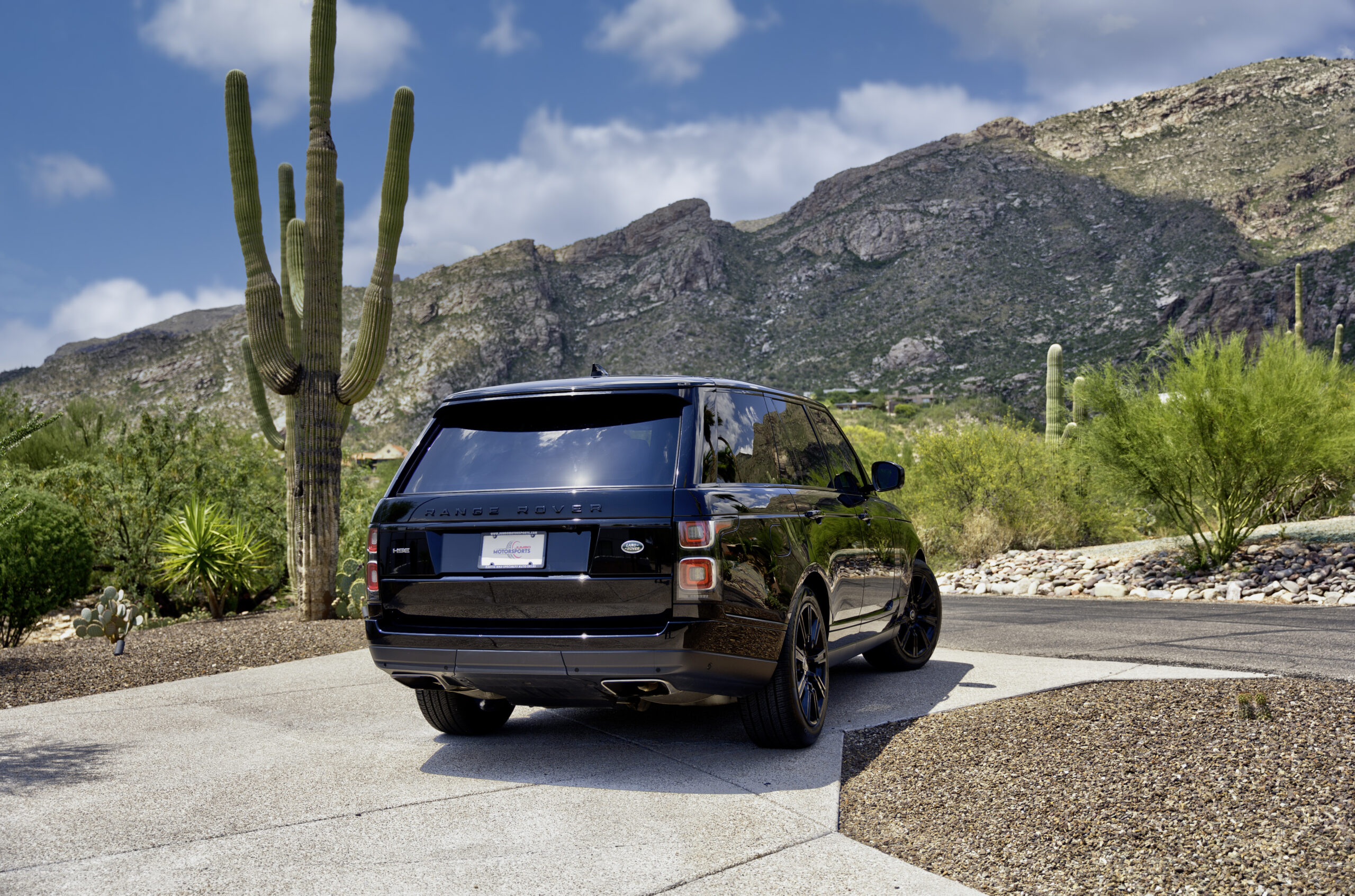 2019 Land Rover Range Rover HSE photo 7