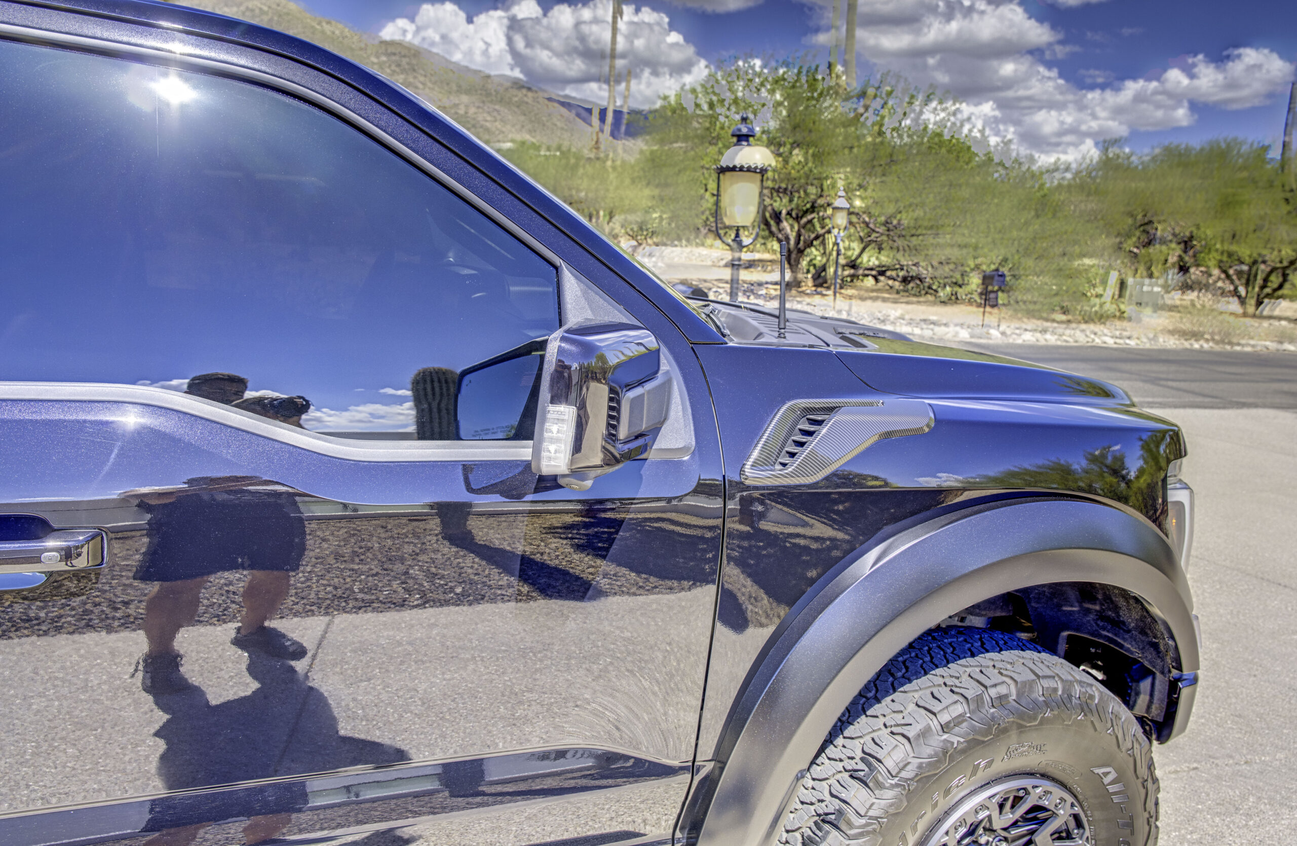 2024 Ford F-150 Raptor photo 18